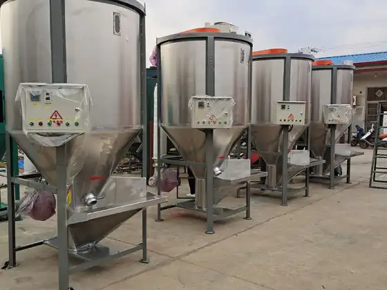 Standardized operation and use of large vertical plastic mixers